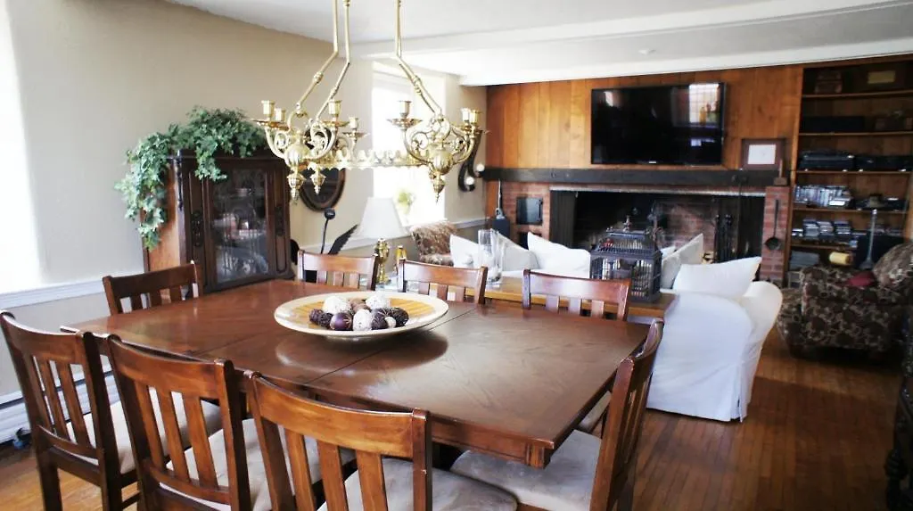 Danner House B&B 3*, Niagara Falls Canada